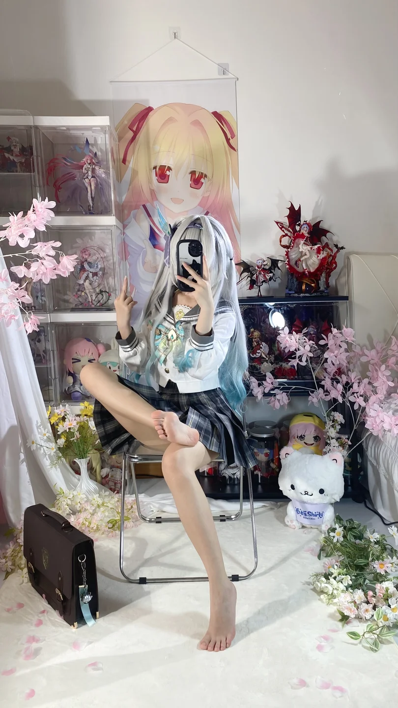 白栎Shirly - No.028 春日流萤 [130P,25V-7.23GB]01 tg@simisebaisi 【丝足阁】128.webp